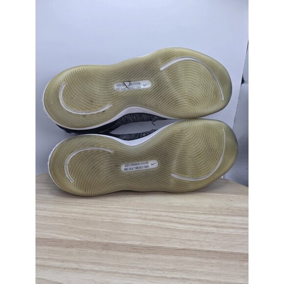 Nike KD11 XI Flyknit GS Oreo Black White  Women's Sz 8/Youth Sz 6.5 Y - Picture 7 of 8